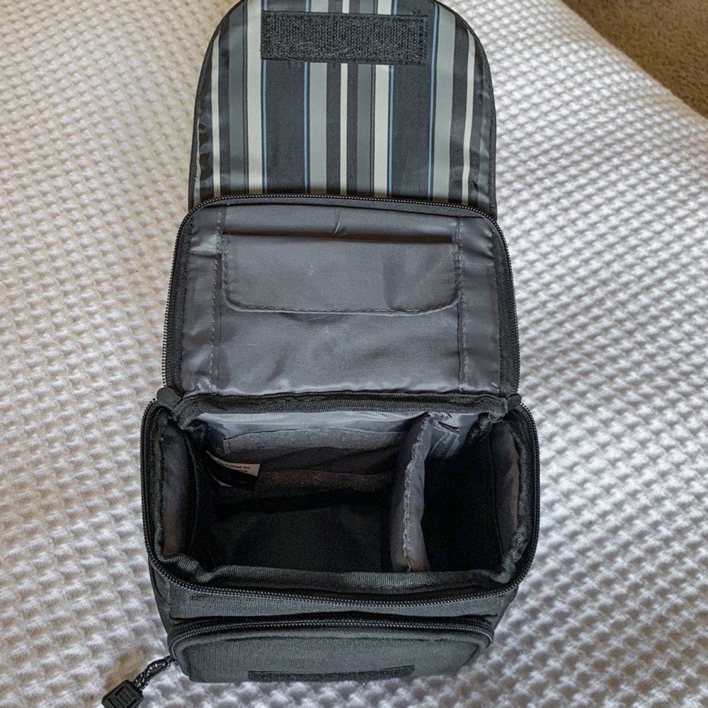 GoPro Hero 3+ (silver edition) - Picture 4 of 4
